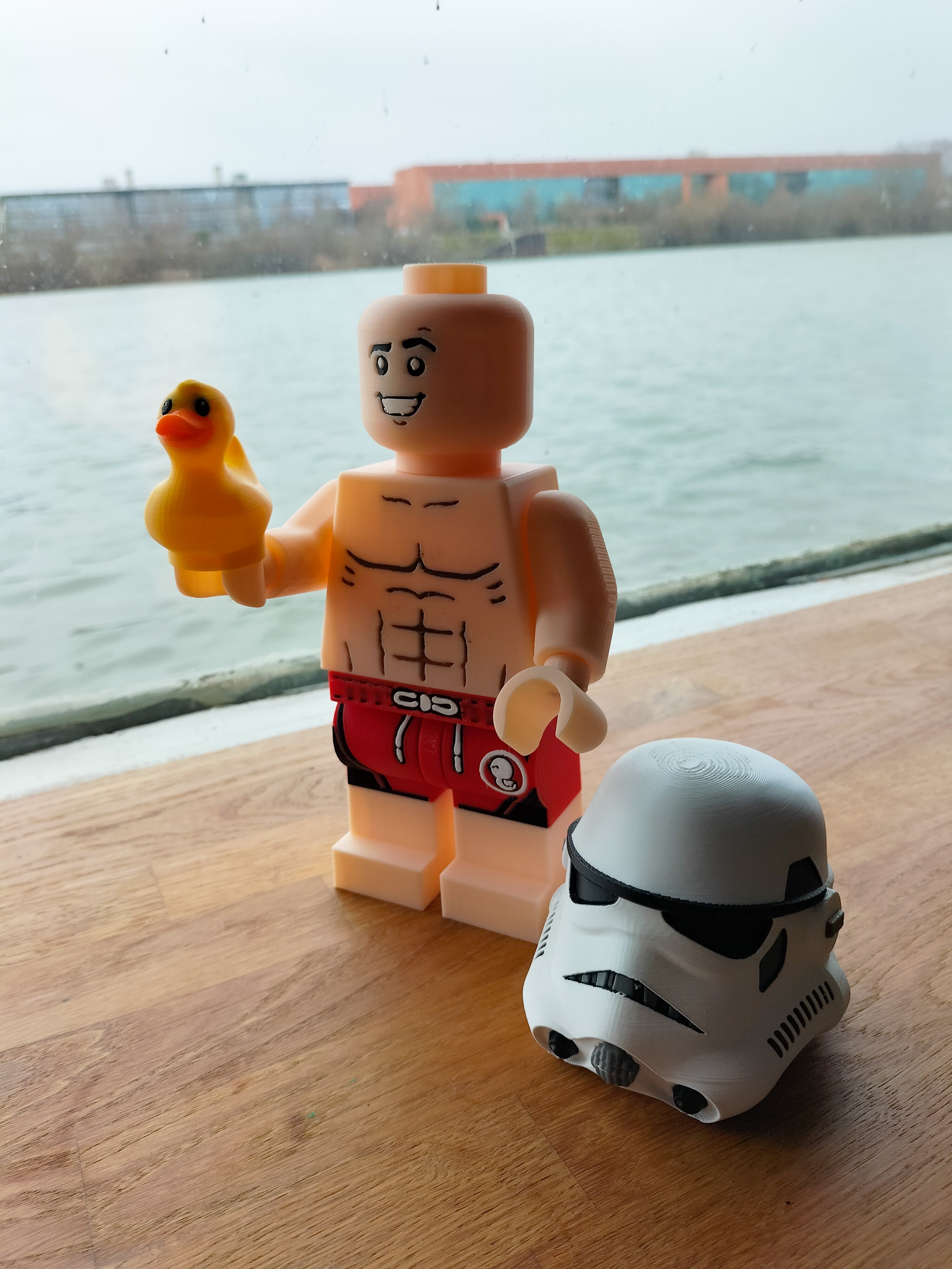 Soldat galactique en vacances — Figurine rétro imprimée en 3D